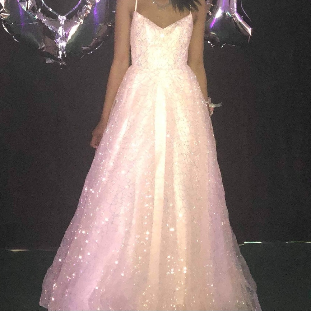 sparkly pink graduation dress - Picture 3 of 3